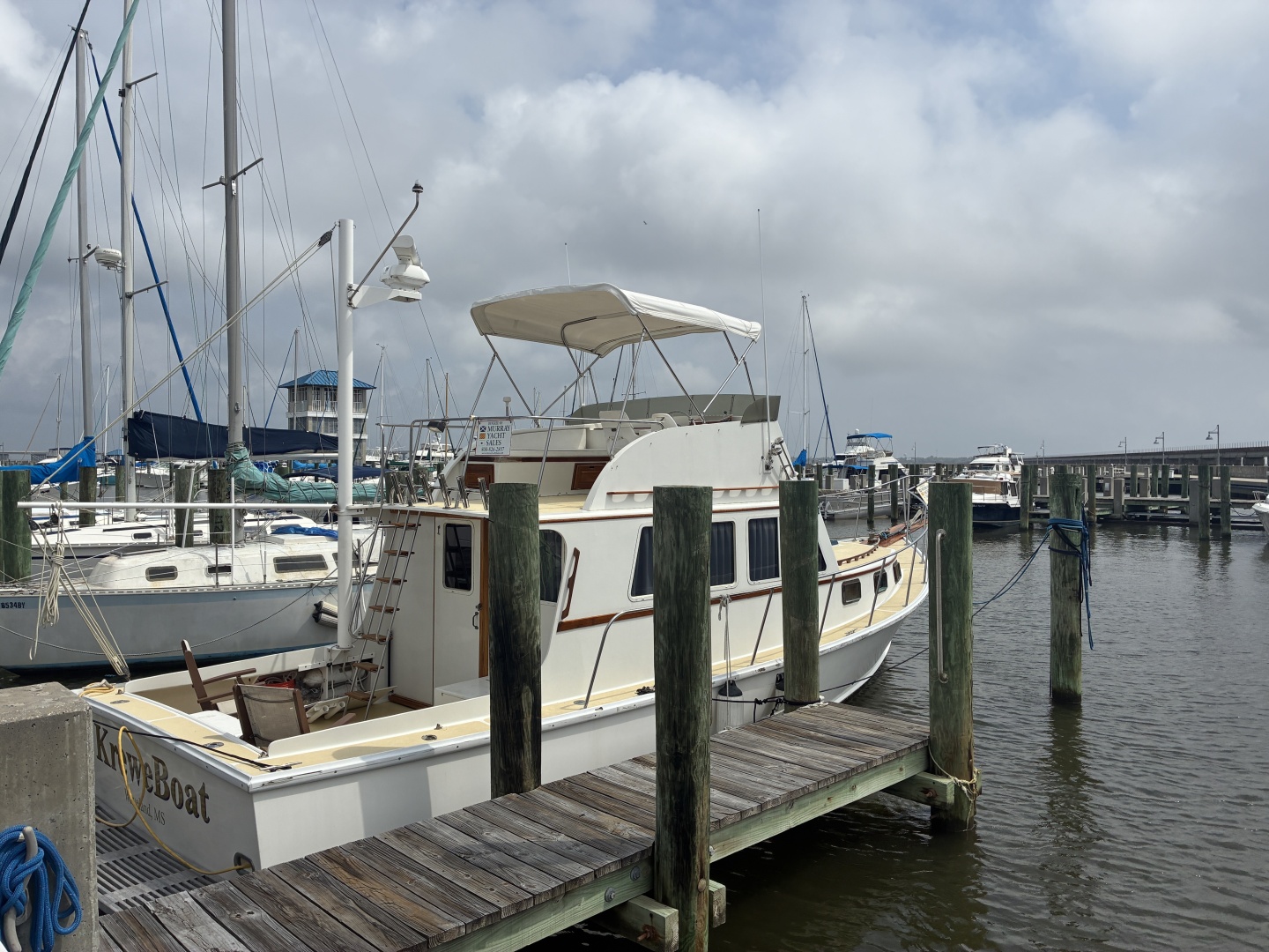 Kreweboat 35ft Duffy Yacht For Sale