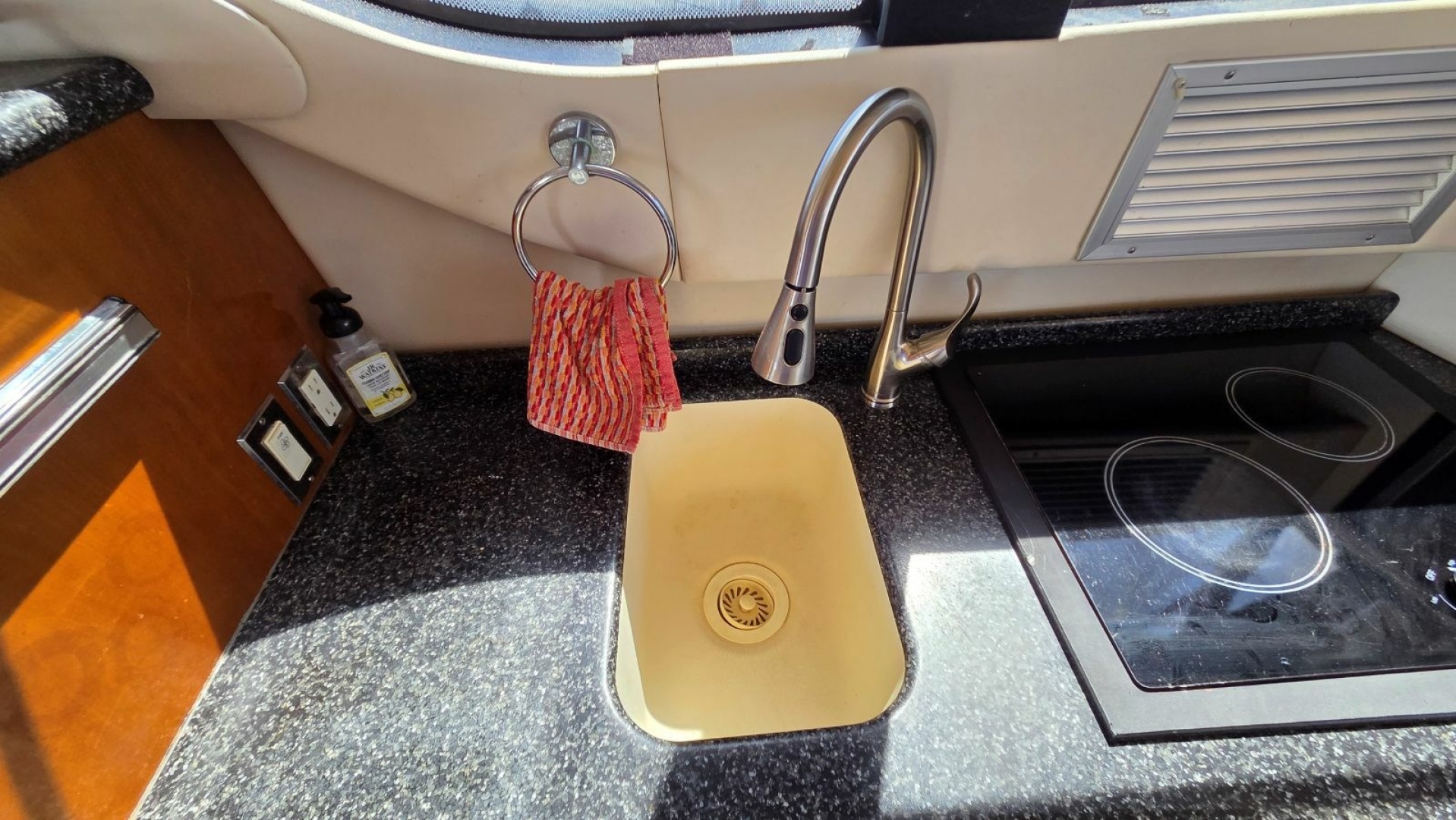 Morning Star 45ft Carver Yacht For Sale