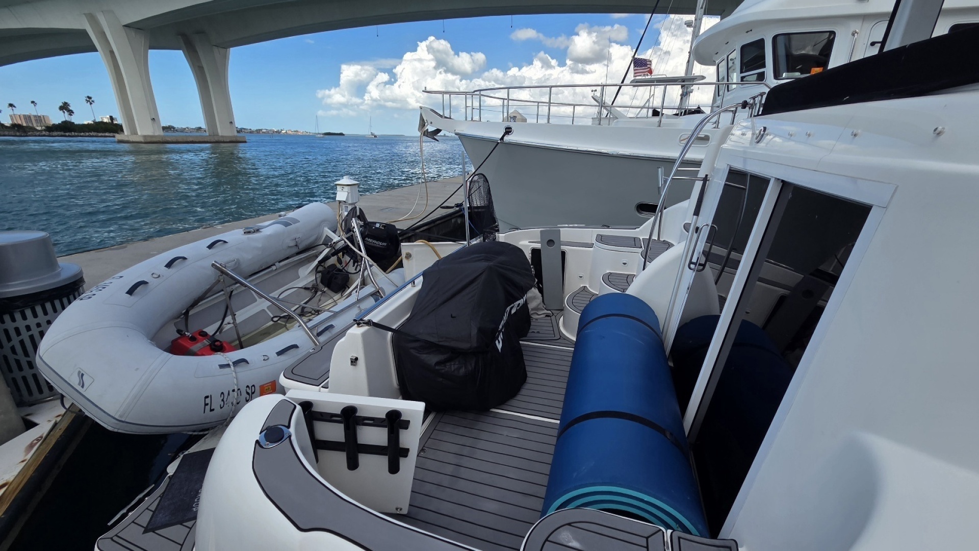 Meant 2 B 47ft Meridian Yacht For Sale Meant 2 B 47ft Meridian Yacht For Sale