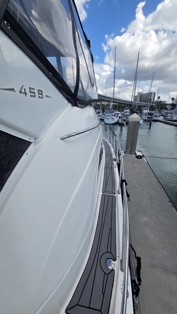 Meant 2 B 47ft Meridian Yacht For Sale Meant 2 B 47ft Meridian Yacht For Sale