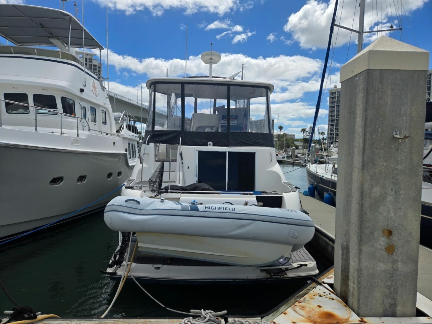 Meant 2 B 47ft Meridian Yacht For Sale Meant 2 B 47ft Meridian Yacht For Sale