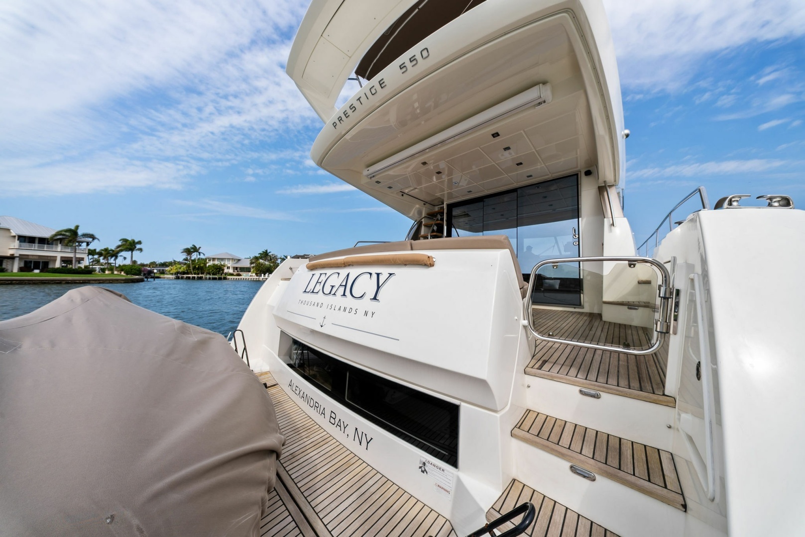 2015 Prestige 550 'Legacy'