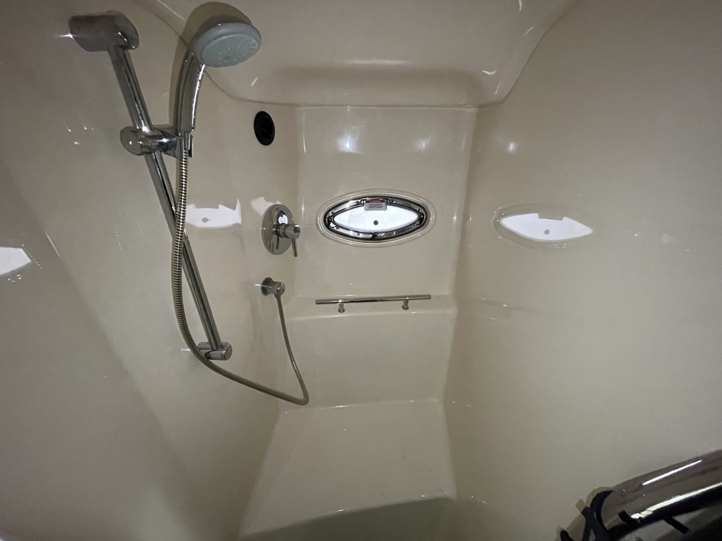 2010 Sea Ray 390 Sundancer