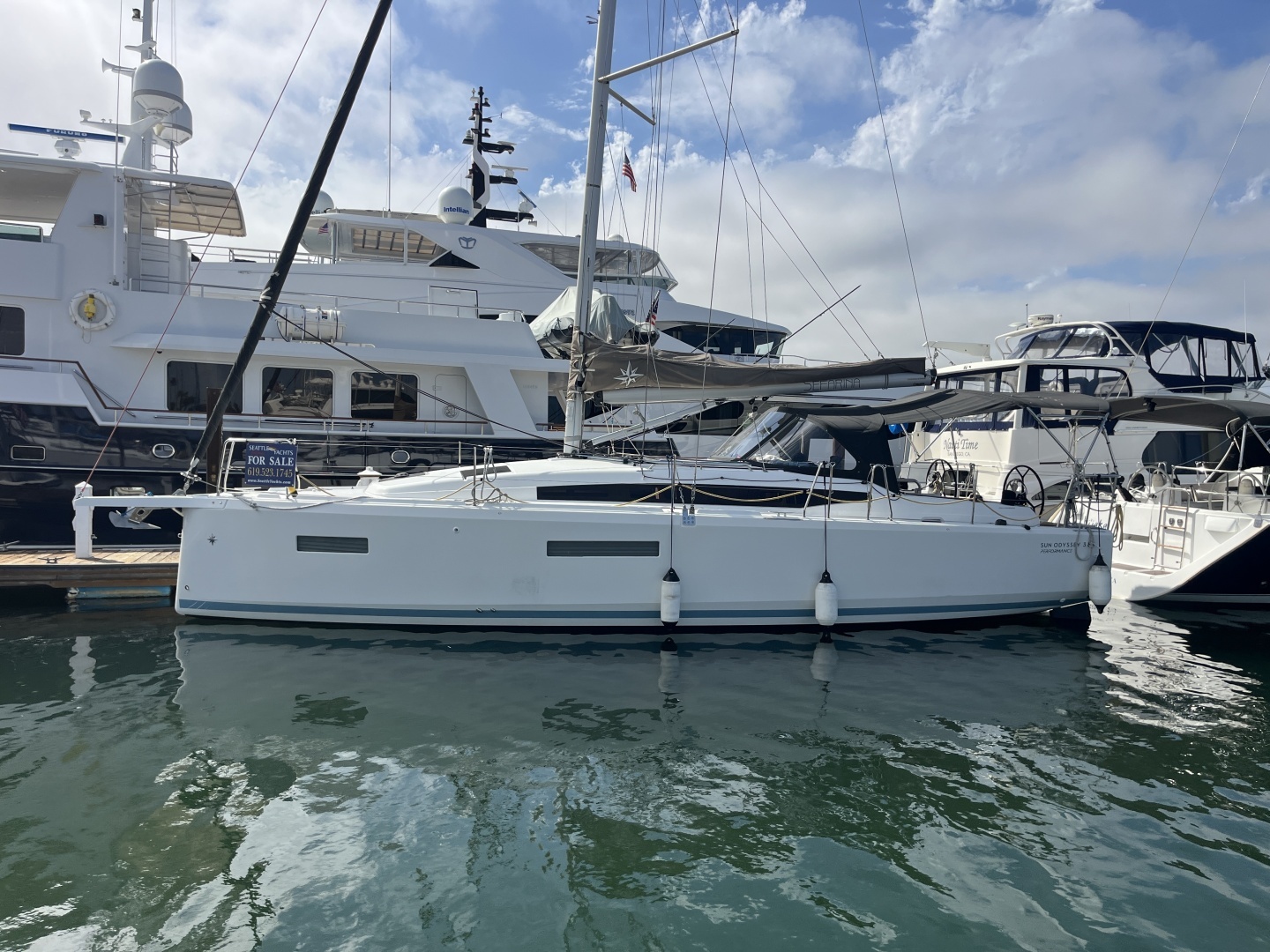 Jeanneau 380 PERFORMANCE Yacht For Sale