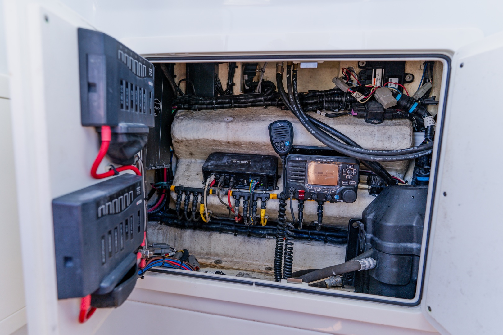 26ft Barker Boatworks Yacht For Sale