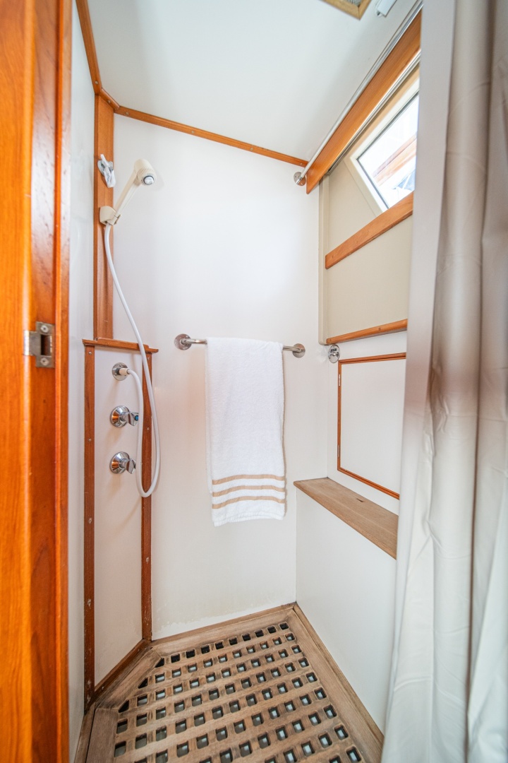 MAIREAD 46ft Grand Banks Yacht For Sale