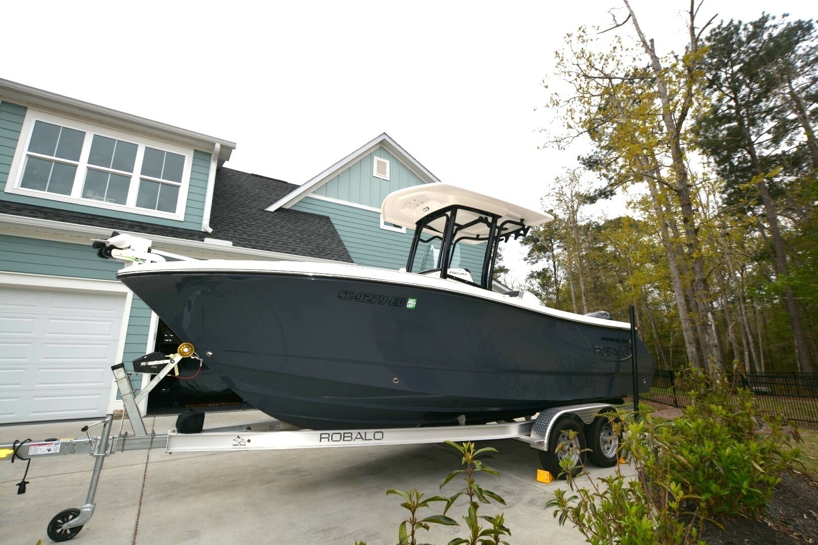 Aretta 23ft Robalo Yacht For Sale