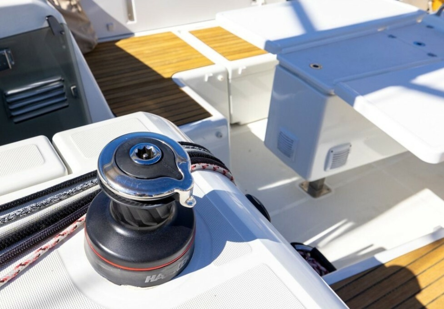 Perfect Timing 44ft Jeanneau Yacht For Sale Perfect Timing 44ft Jeanneau Yacht For Sale