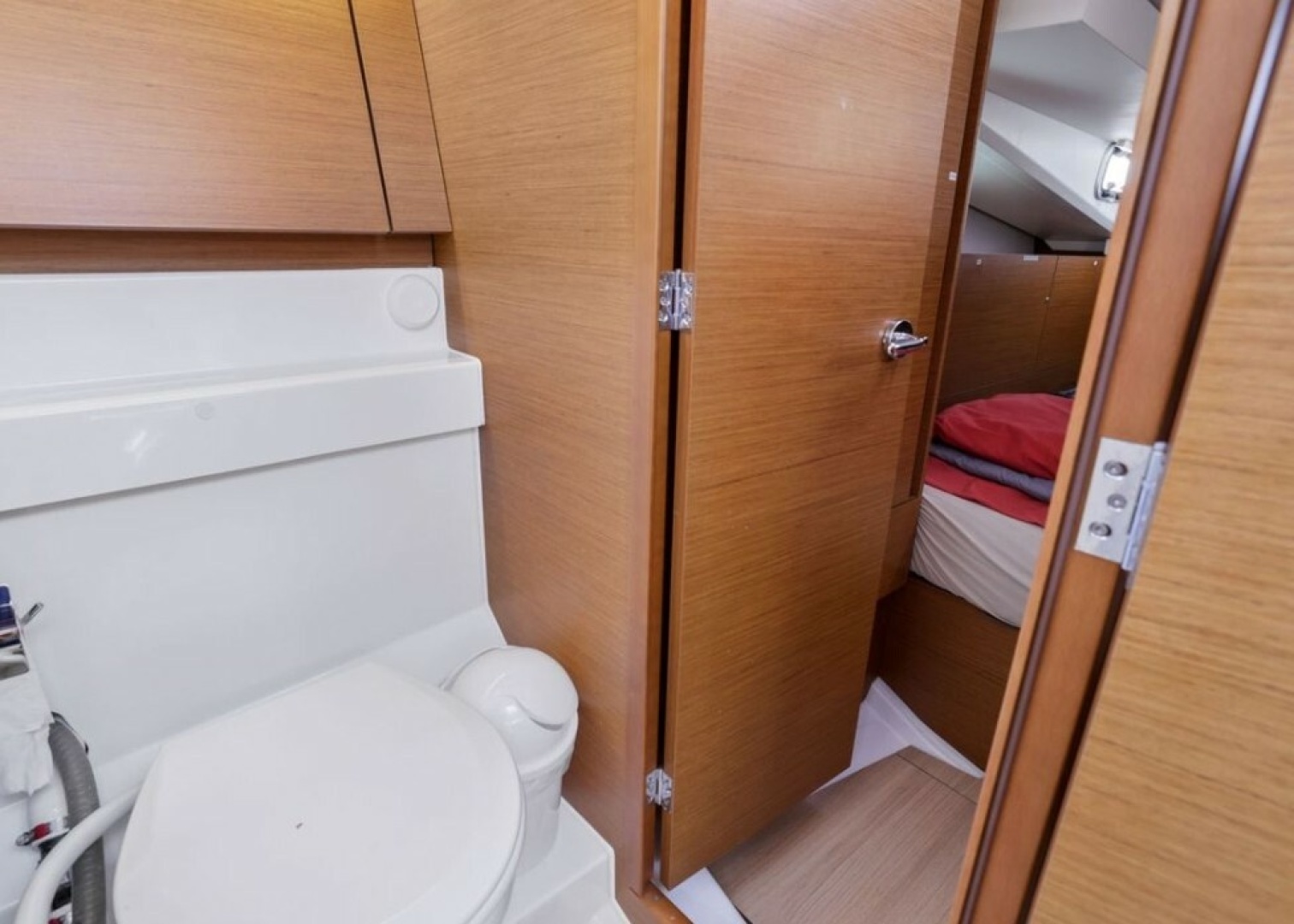 Perfect Timing 44ft Jeanneau Yacht For Sale Perfect Timing 44ft Jeanneau Yacht For Sale