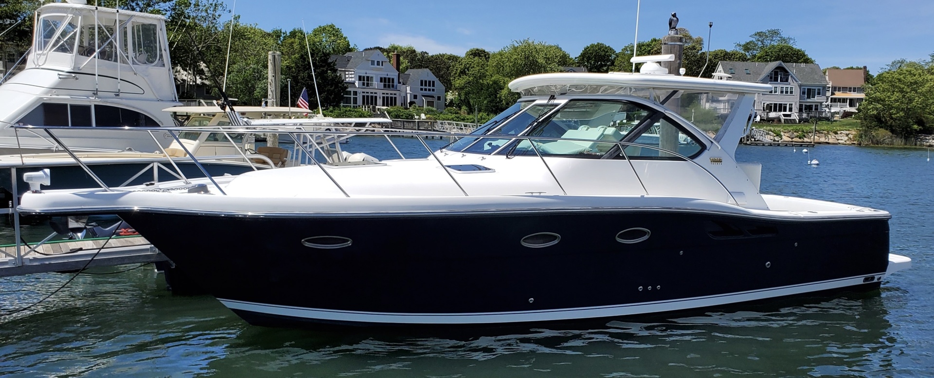 Blue Eyes 32ft Tiara Yachts Yacht For Sale