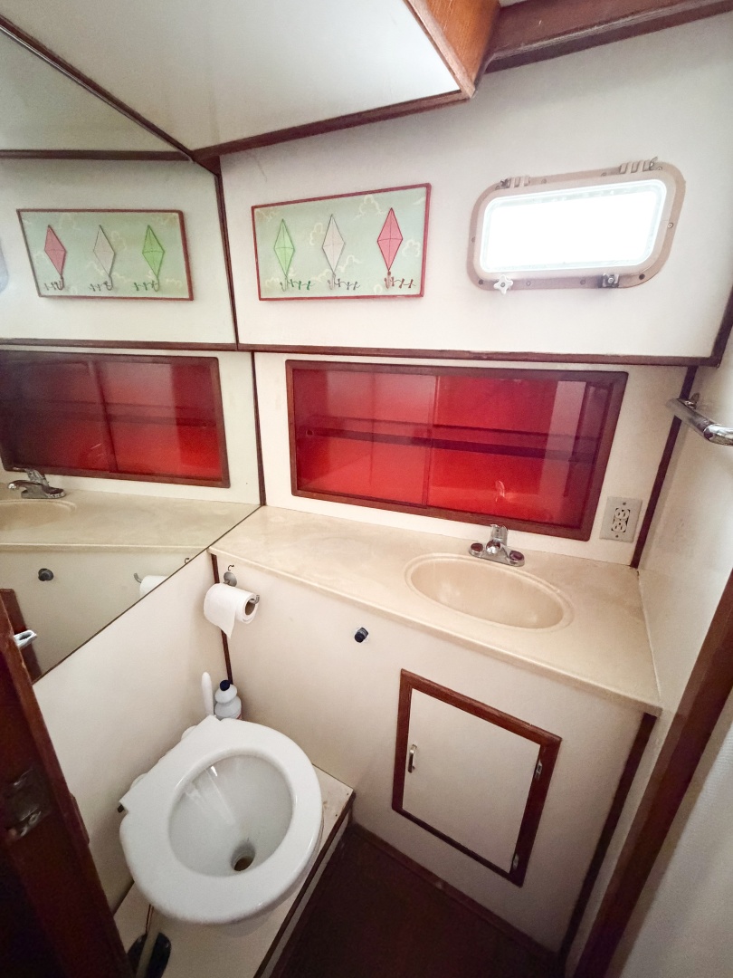 SOLIDARITY 52ft Jefferson Yacht For Sale