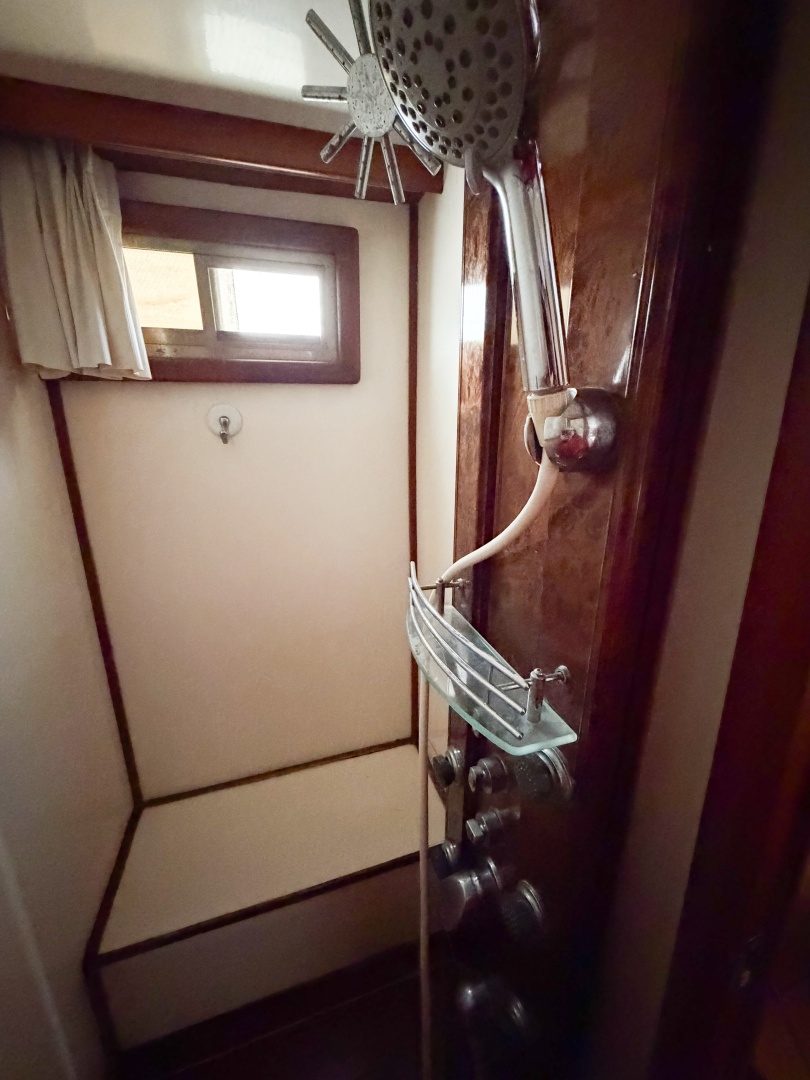 SOLIDARITY 52ft Jefferson Yacht For Sale