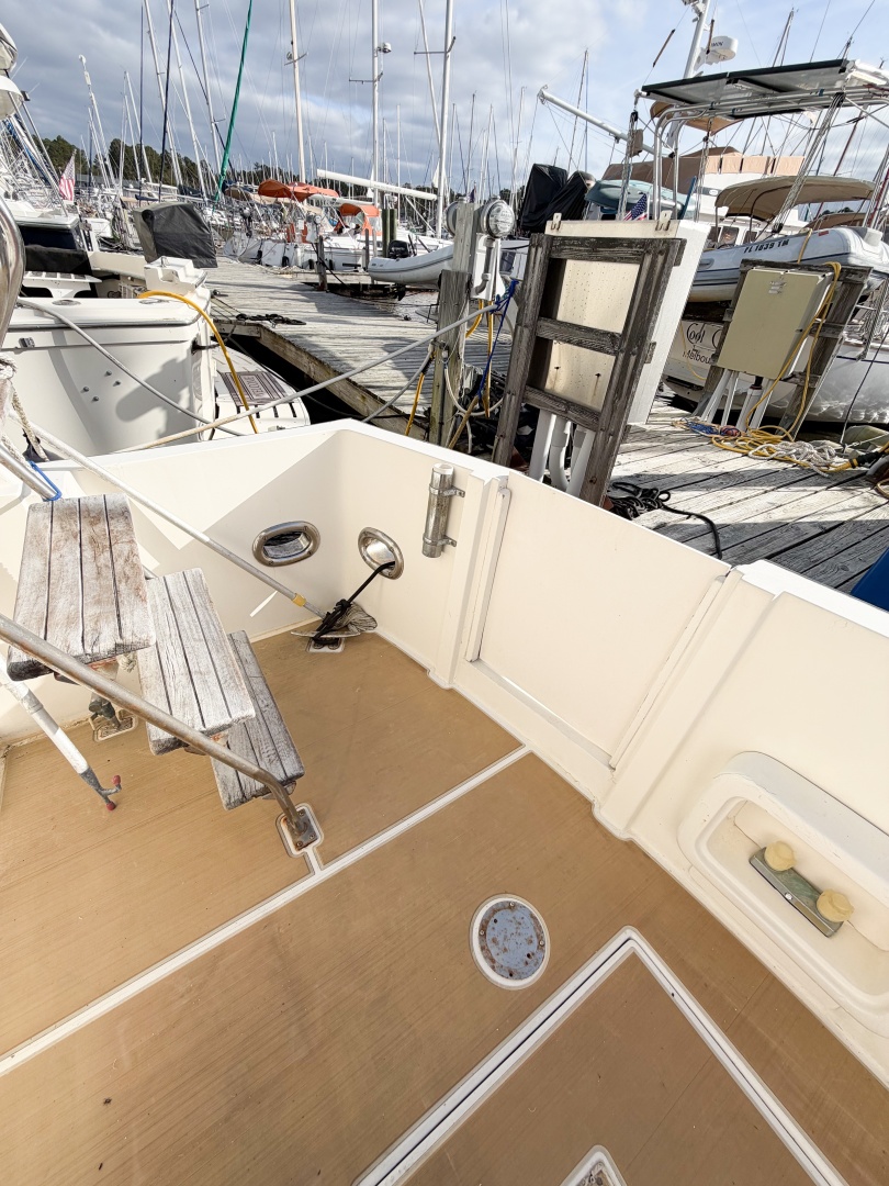 SOLIDARITY 52ft Jefferson Yacht For Sale