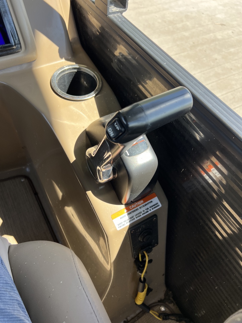 21ft Bennington Yacht For Sale