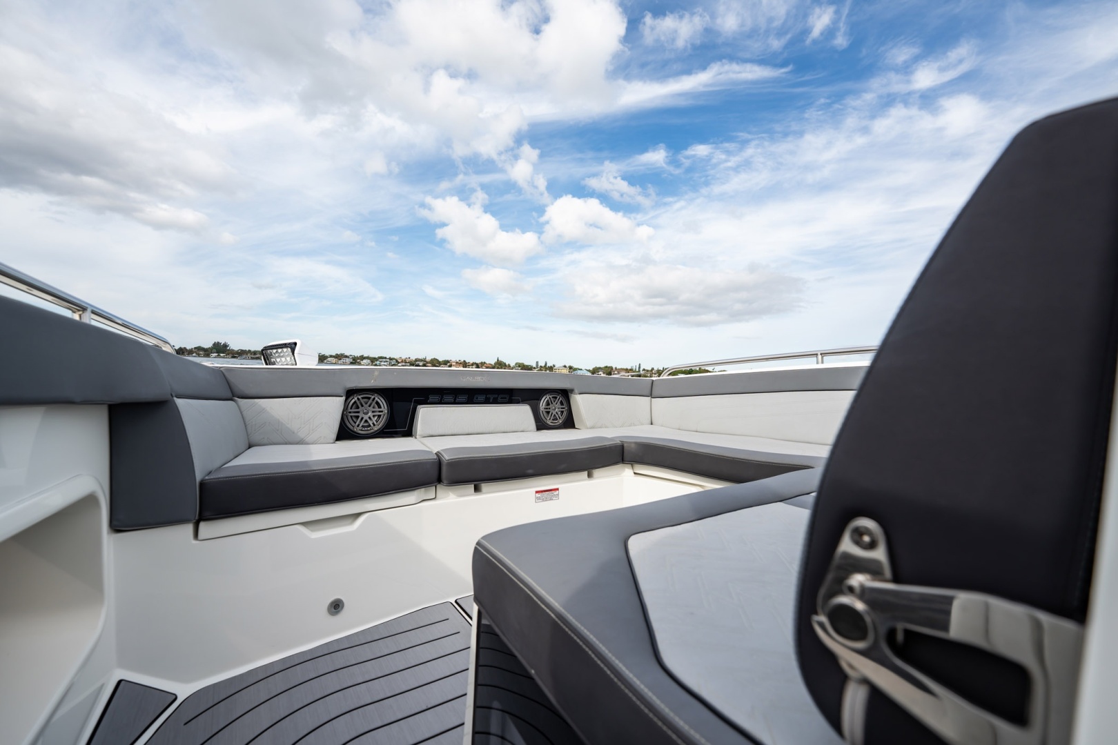 WOLF 32ft Galeon Yacht For Sale