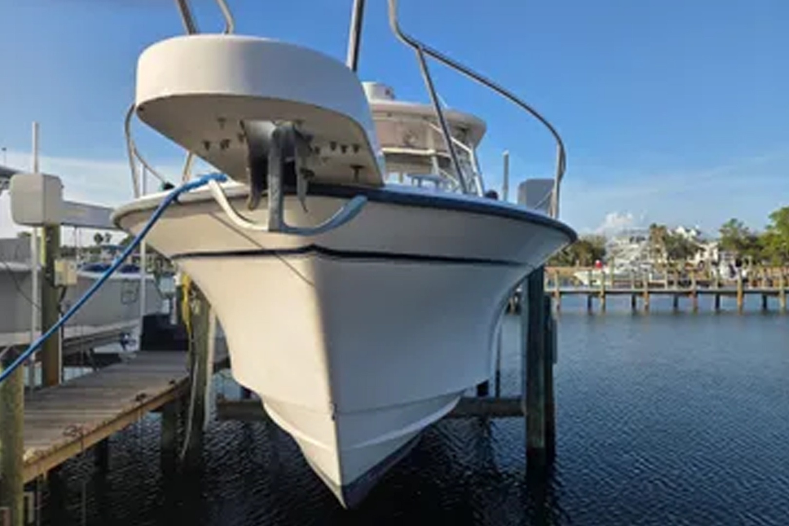 2004 Grady-White Express 330