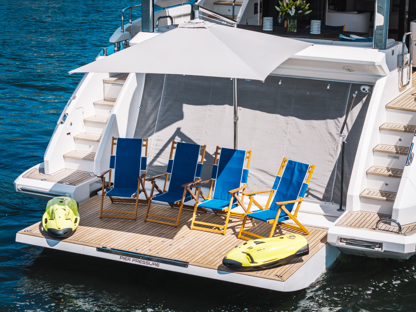 87ft Azimut Yacht For Sale