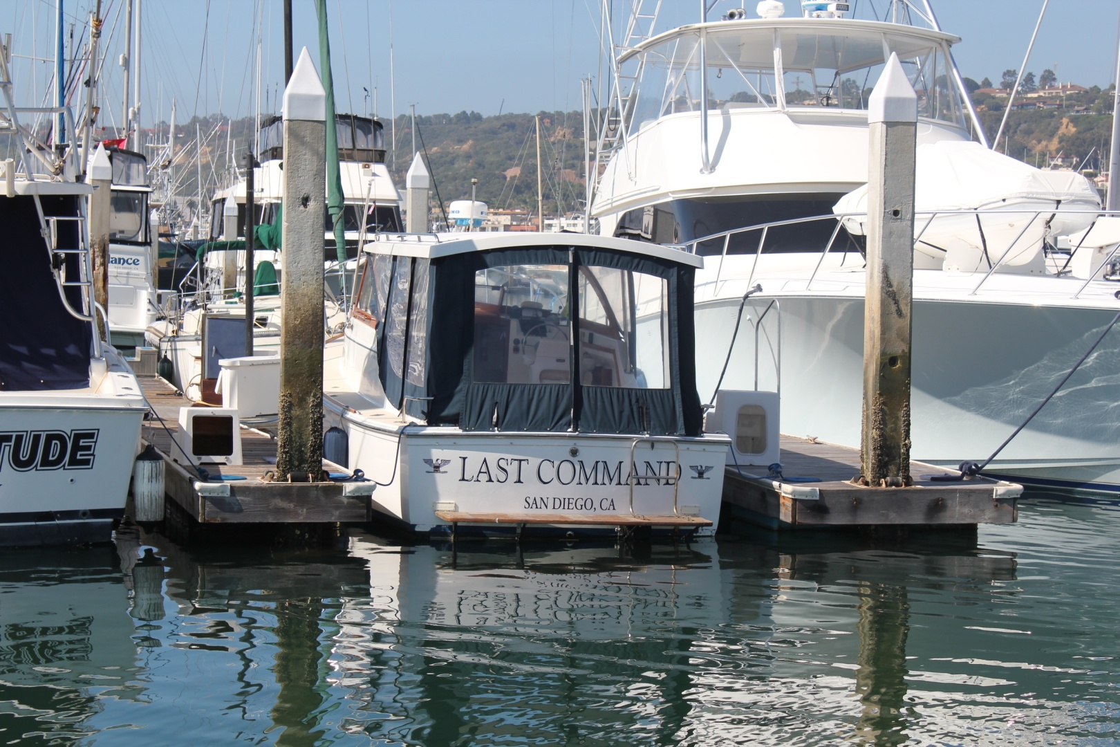 LAST COMMAND 28ft Cape Dory Yacht For Sale