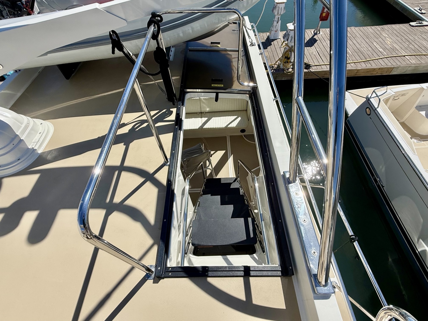 Uhuru 45ft Coastal Craft Yacht For Sale Uhuru 45ft Coastal Craft Yacht For Sale