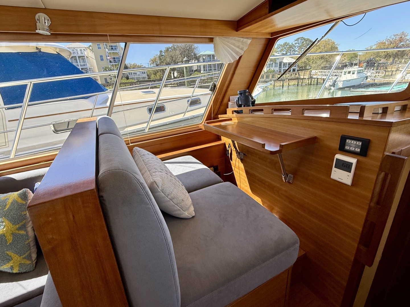 Uhuru 45ft Coastal Craft Yacht For Sale Uhuru 45ft Coastal Craft Yacht For Sale