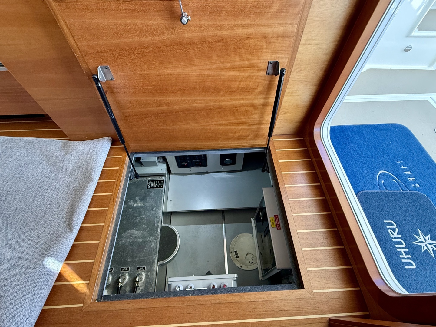 Uhuru 45ft Coastal Craft Yacht For Sale Uhuru 45ft Coastal Craft Yacht For Sale