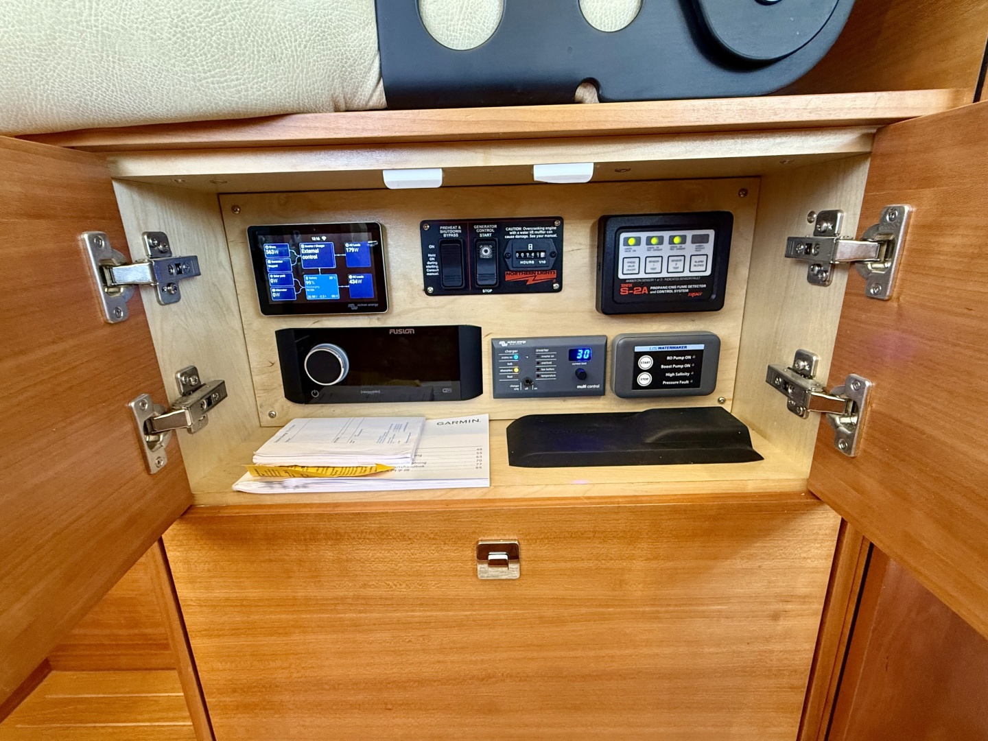 Uhuru 45ft Coastal Craft Yacht For Sale Uhuru 45ft Coastal Craft Yacht For Sale