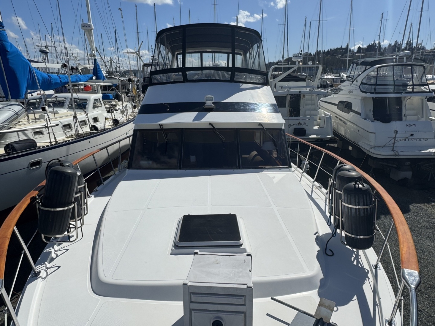 The Other Side 47ft Lien Hwa Yacht For Sale The Other Side 47ft Lien Hwa Yacht For Sale