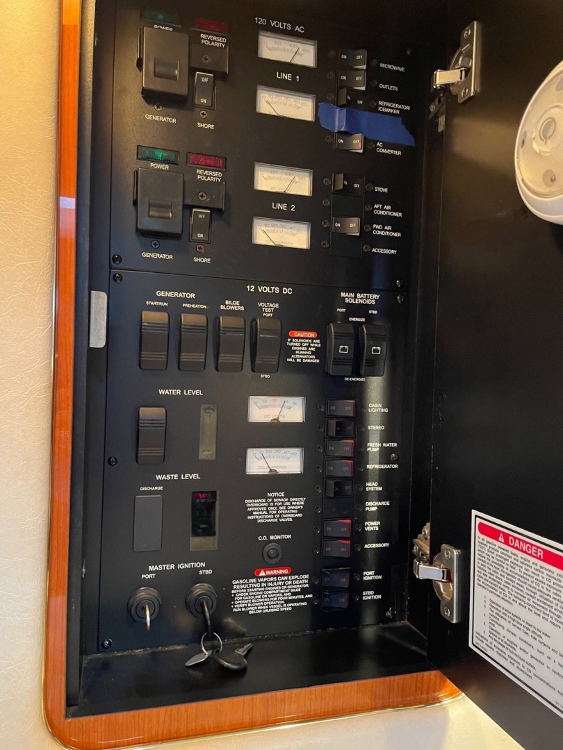 Latitude Adjustment 34ft Sea Ray Yacht For Sale Latitude Adjustment 34ft Sea Ray Yacht For Sale