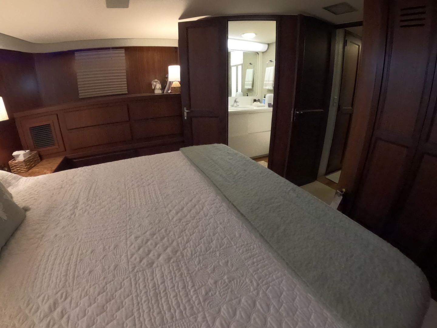 Lady Melan 54ft Hatteras Yacht For Sale