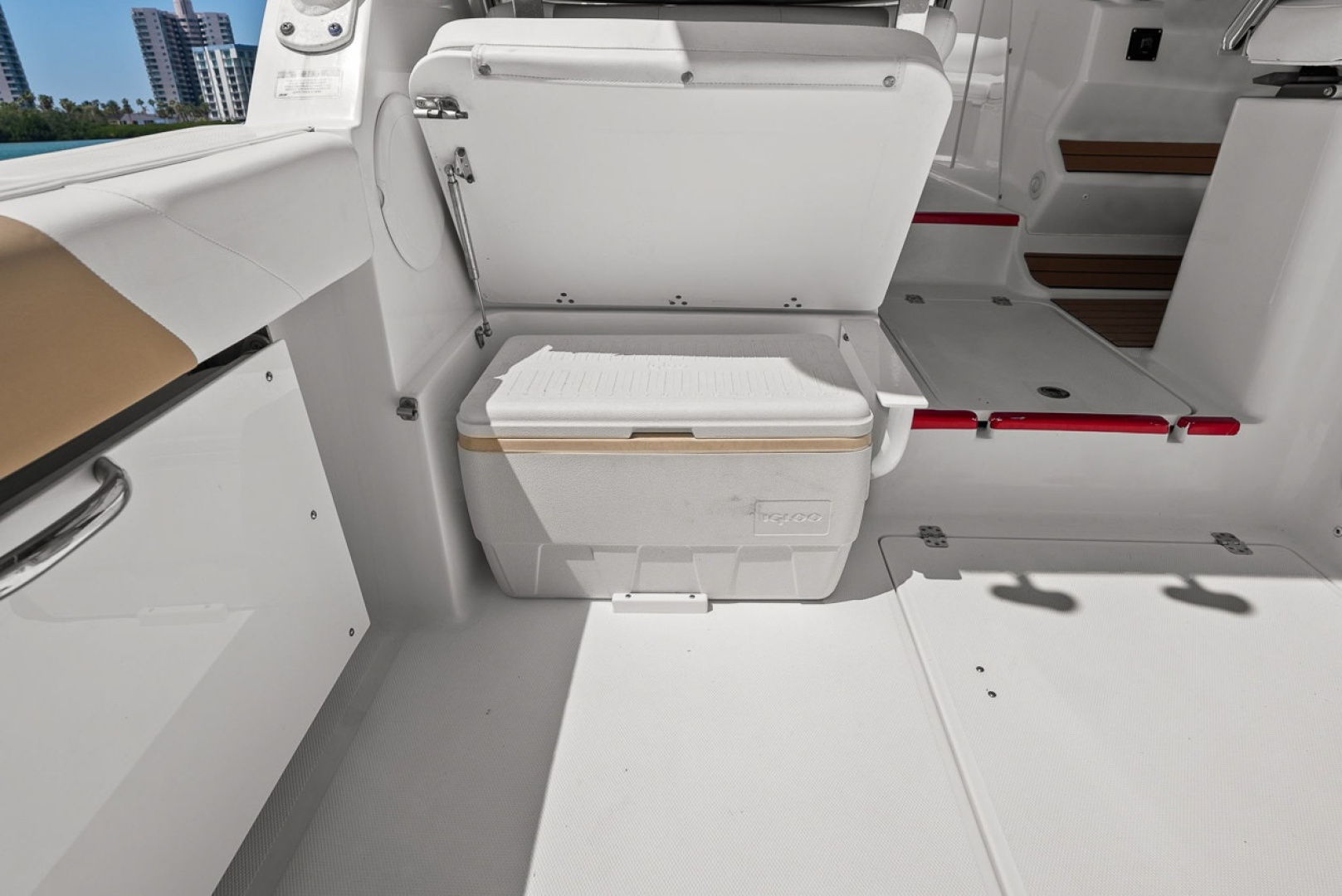 28ft Edgewater Yacht For Sale