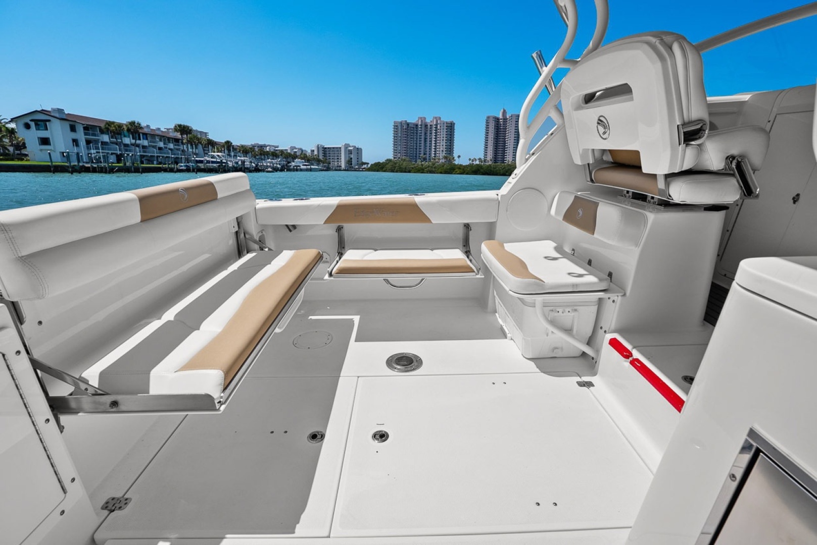 28ft Edgewater Yacht For Sale