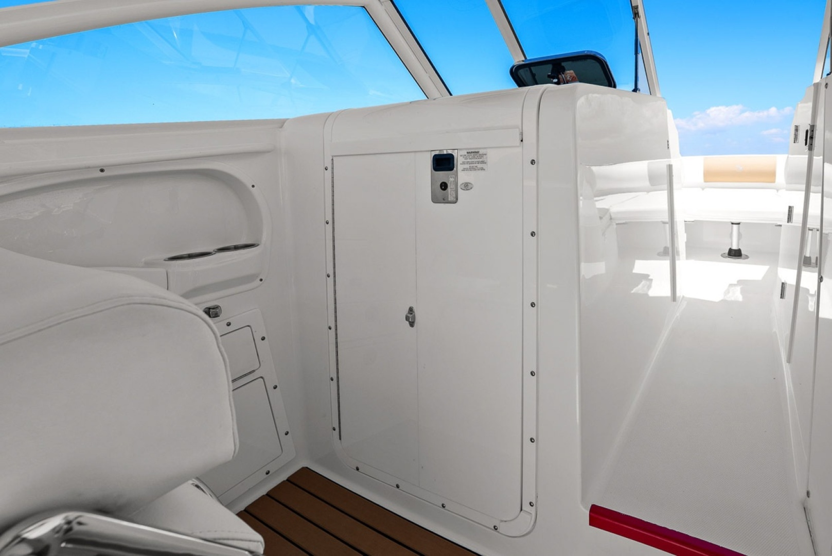 28ft Edgewater Yacht For Sale