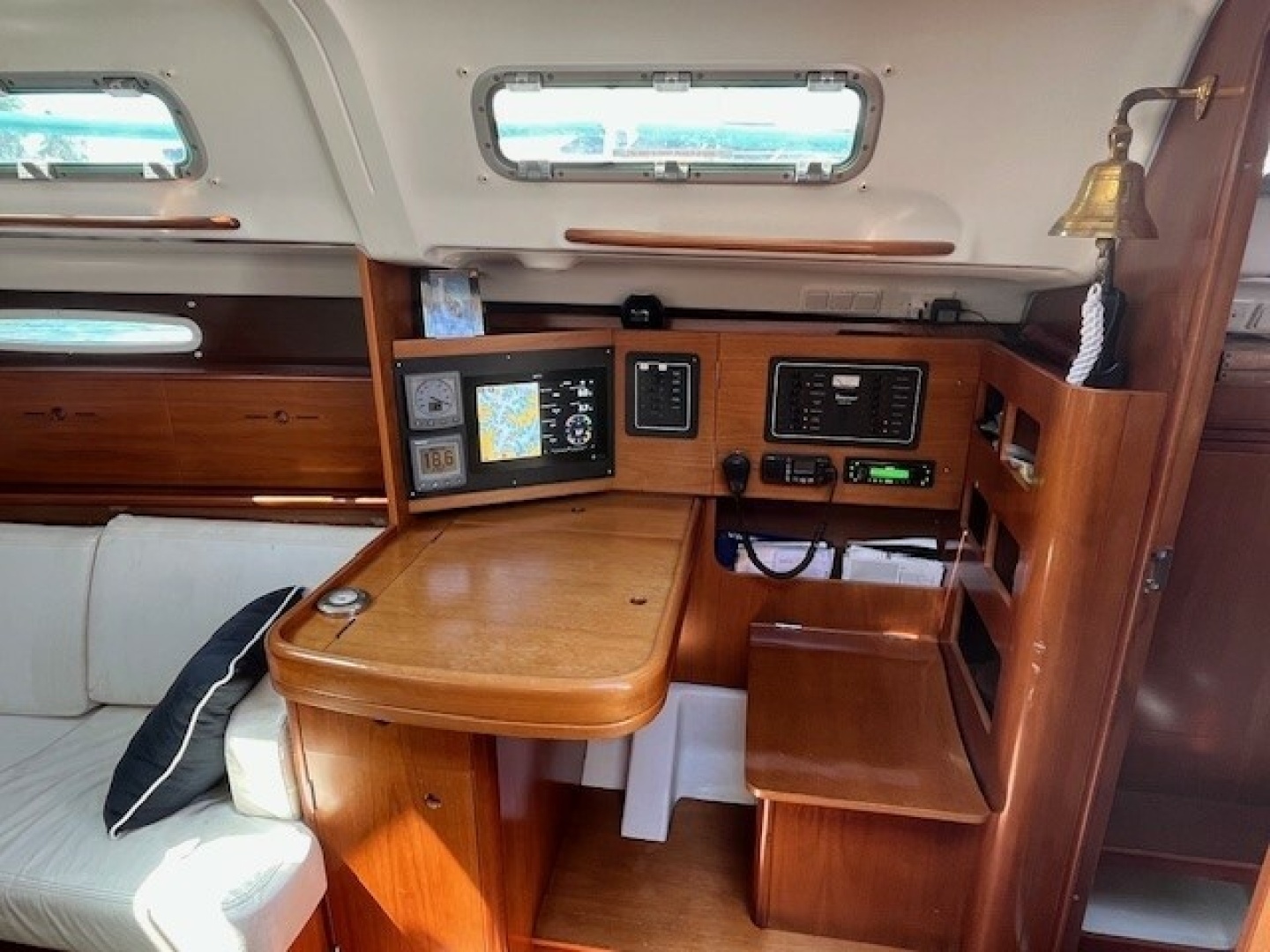2005 Beneteau 