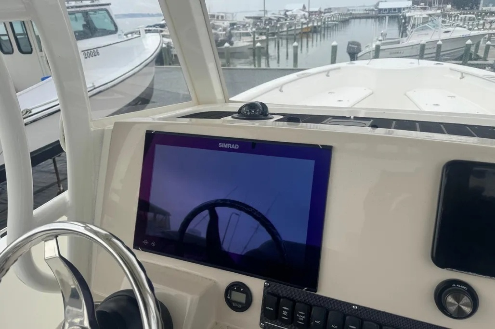 28ft Boston Whaler Yacht For Sale 28ft Boston Whaler Yacht For Sale