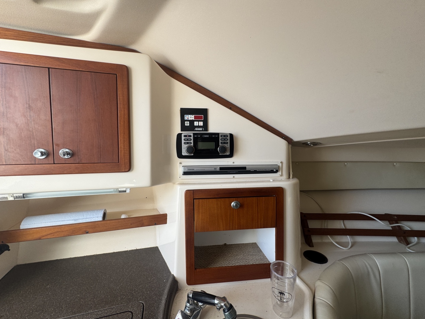 2007 Grady-White 305 Express