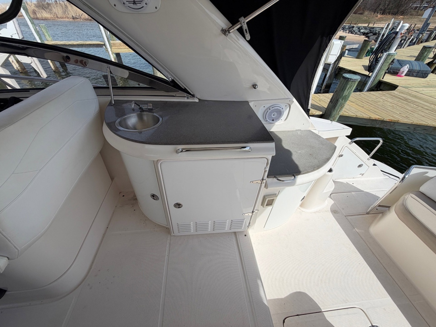 42ft Regal Yacht For Sale 42ft Regal Yacht For Sale