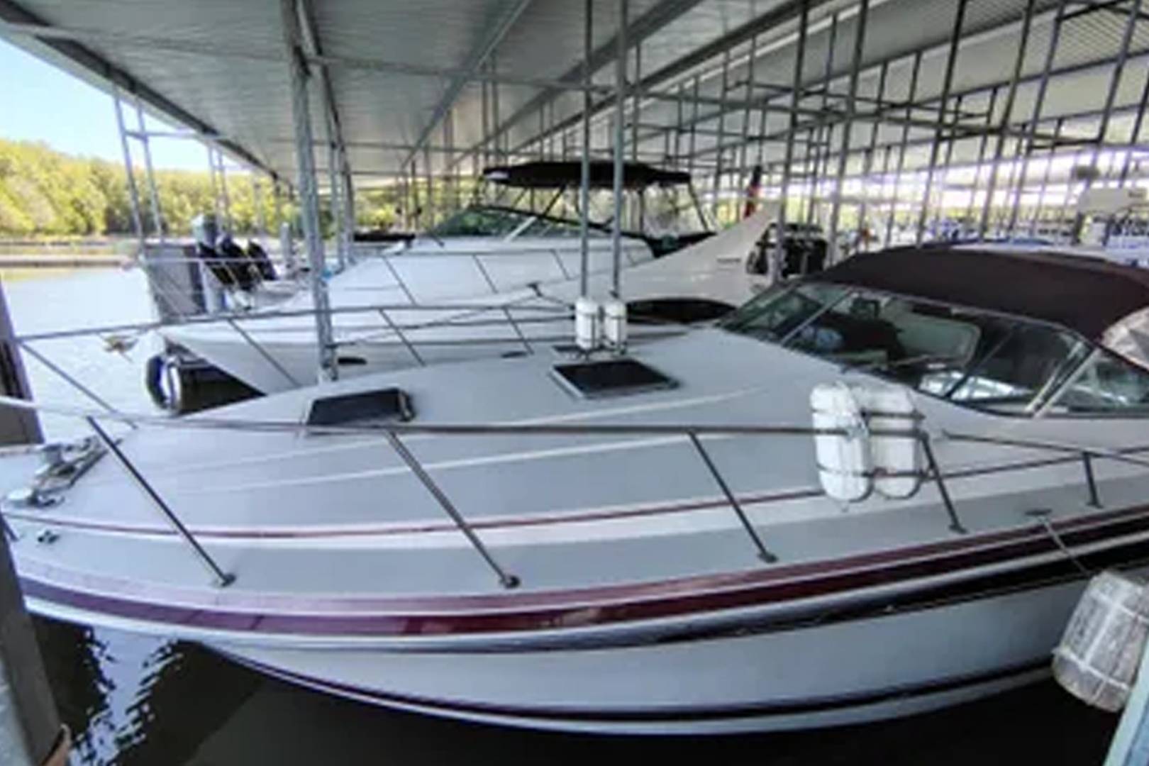 Just a Big Canoe 34ft Wellcraft Yacht For Sale Just a Big Canoe 34ft Wellcraft Yacht For Sale