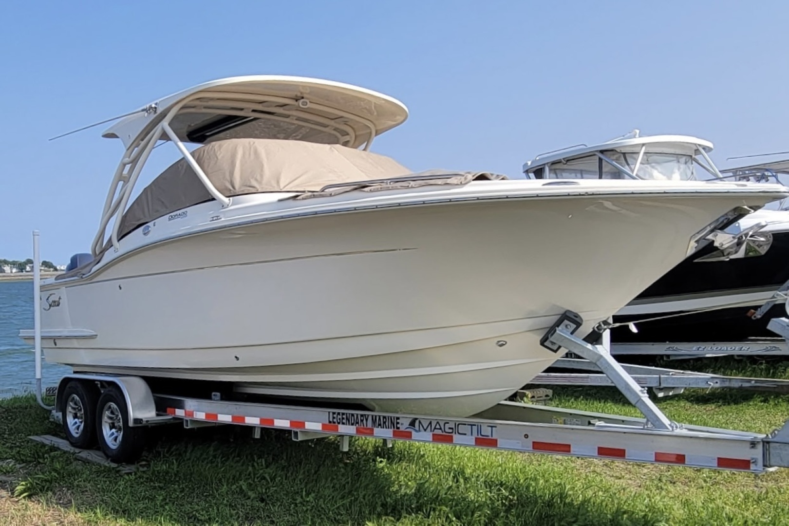 2020 Scout 255 Dorado