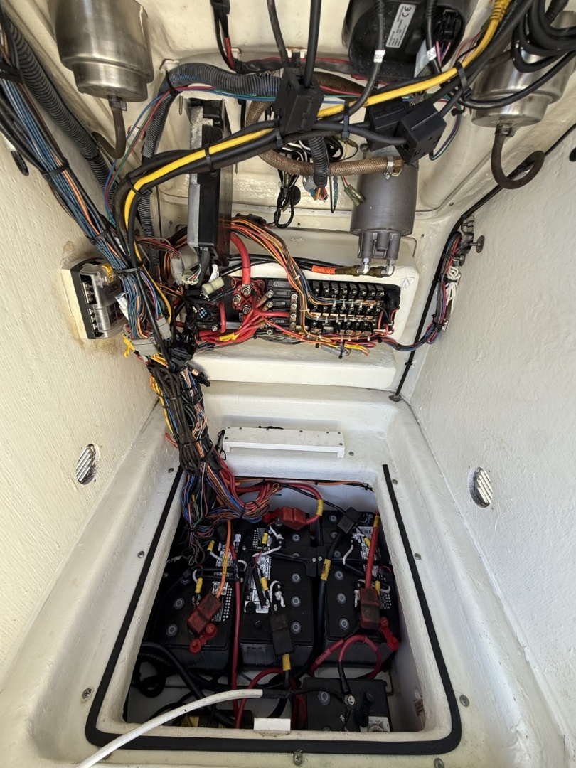 25ft Pathfinder Yacht For Sale