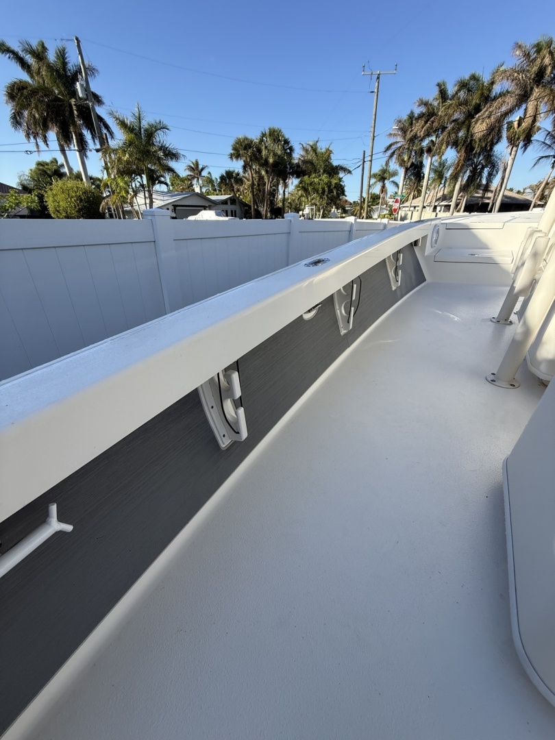 25ft Pathfinder Yacht For Sale