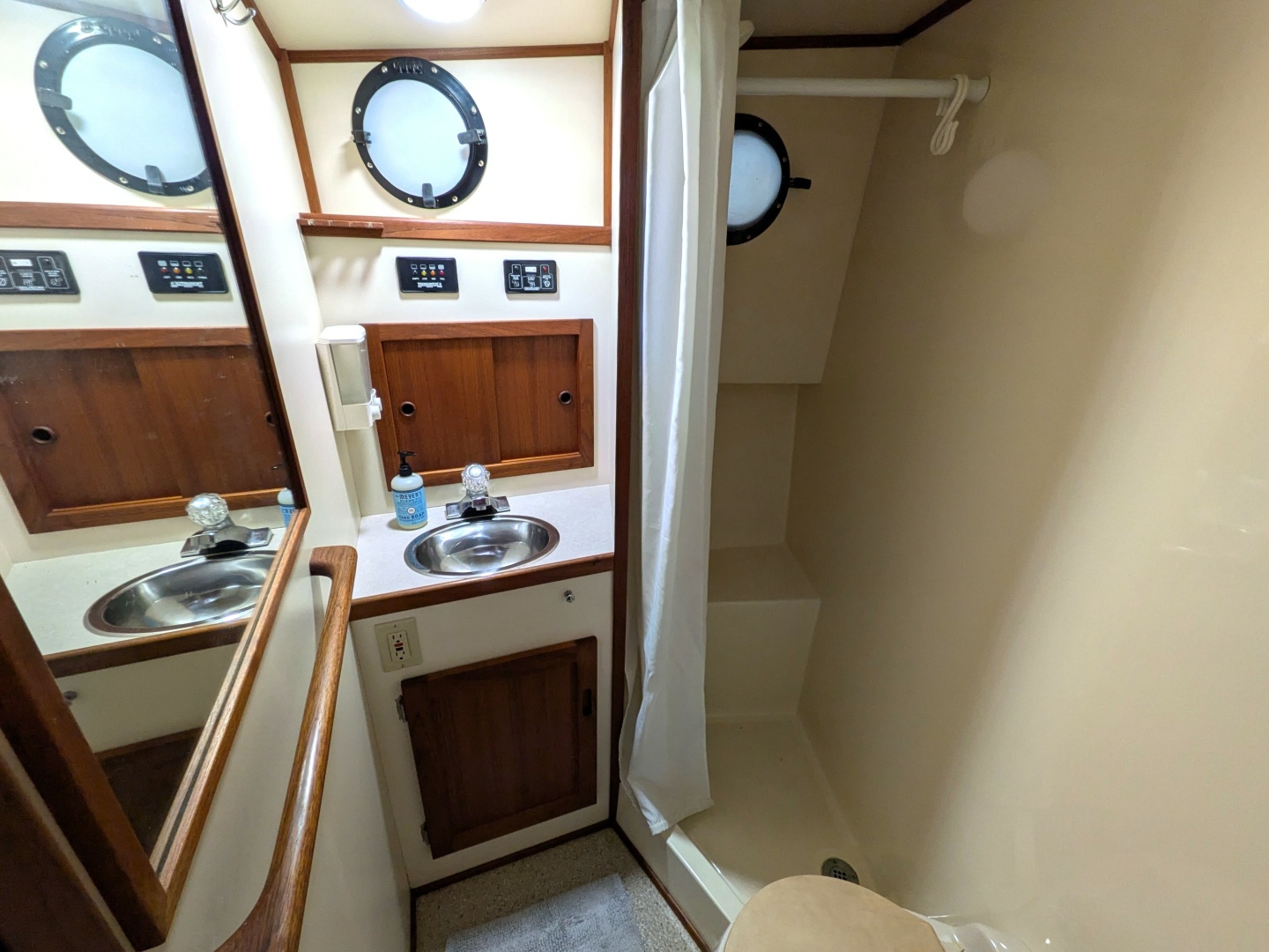 THOR 32ft Nordic Tugs Yacht For Sale THOR 32ft Nordic Tugs Yacht For Sale