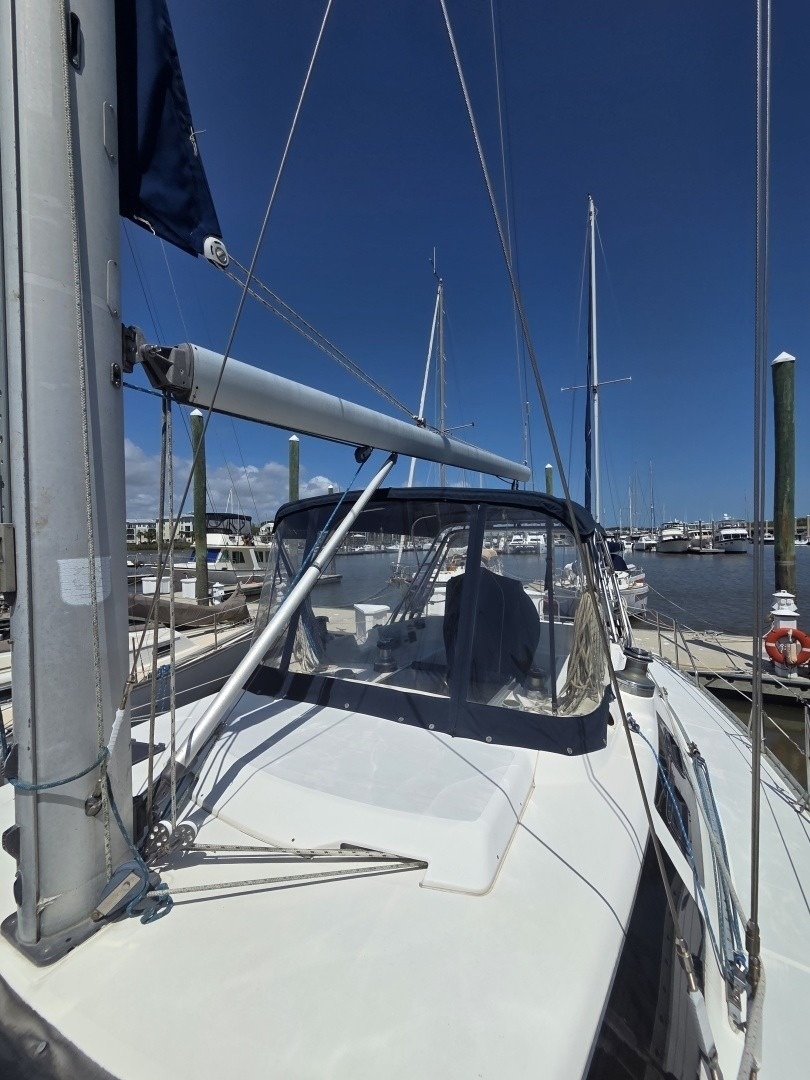 Divan San 42ft Hunter Yacht For Sale