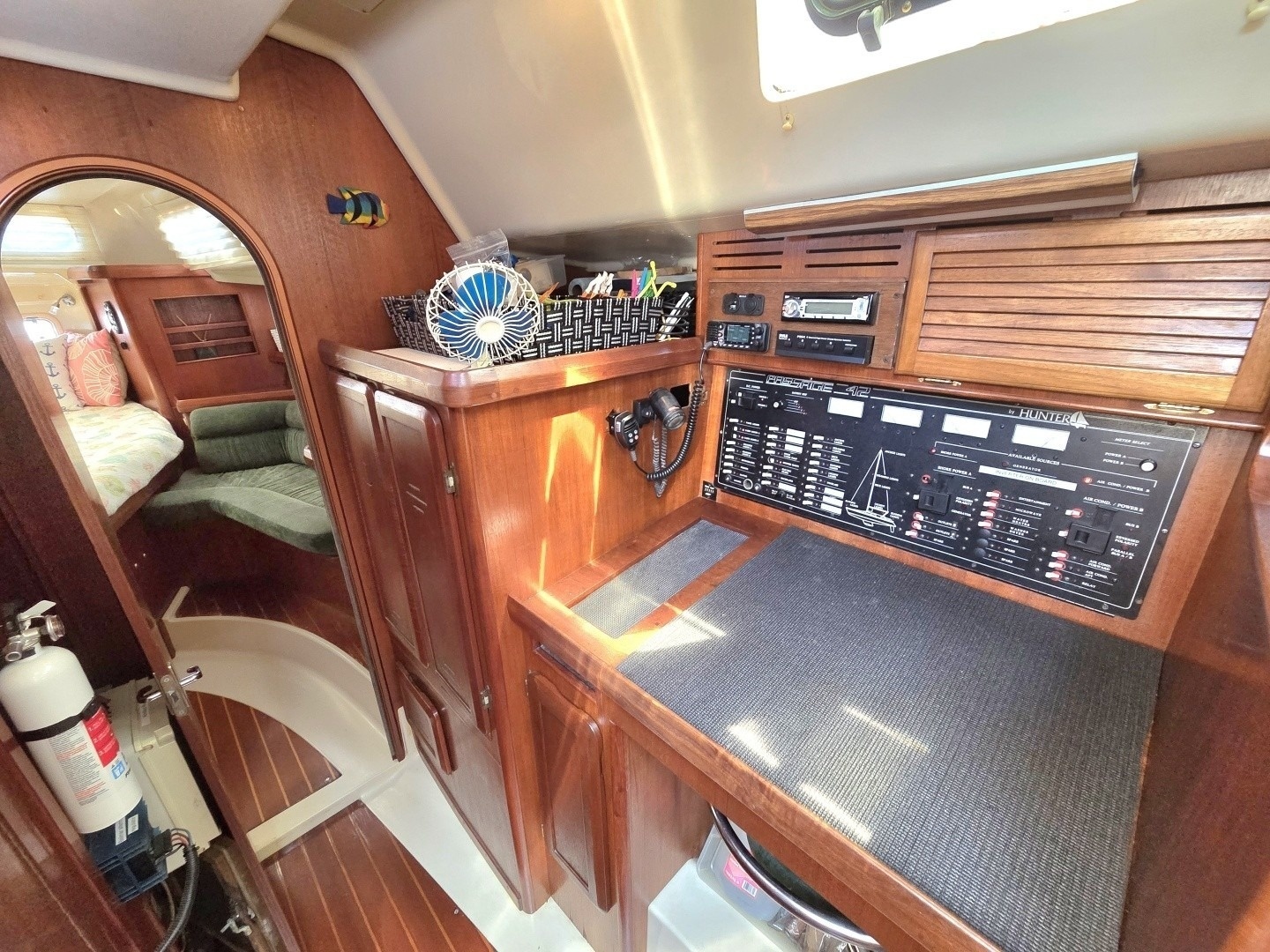 Divan San 42ft Hunter Yacht For Sale