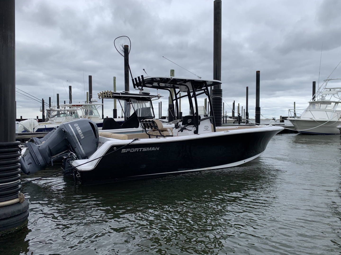 2019 Sportsman Heritage 231 Center Console