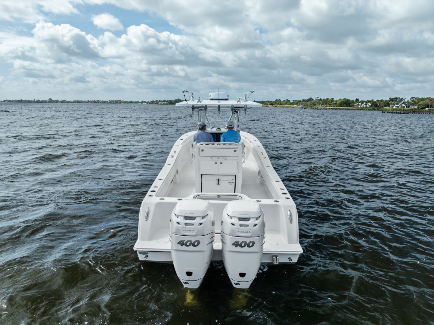 33ft Invincible Yacht For Sale