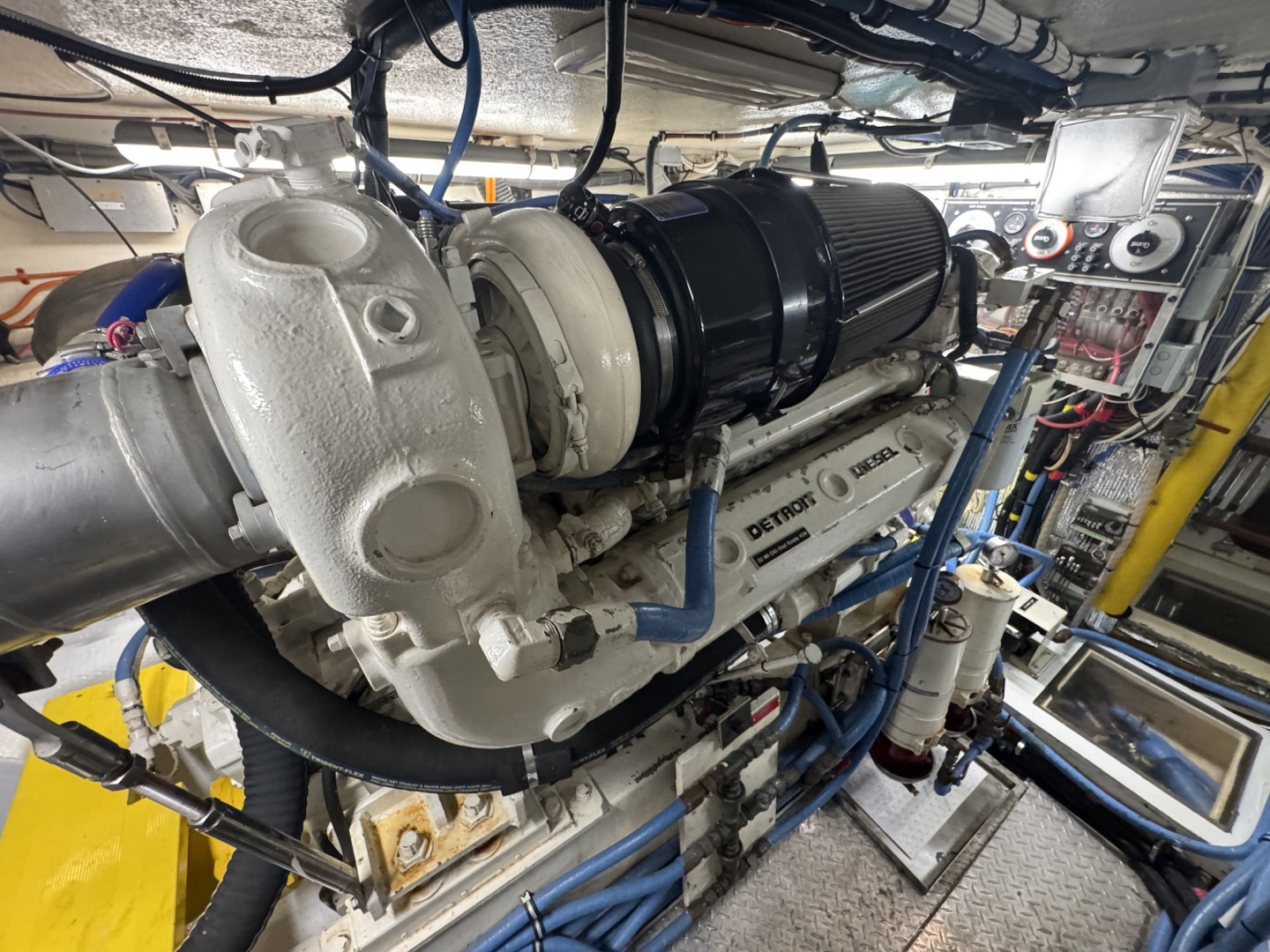 Aqua Terra 52ft Hatteras Yacht For Sale Aqua Terra 52ft Hatteras Yacht For Sale