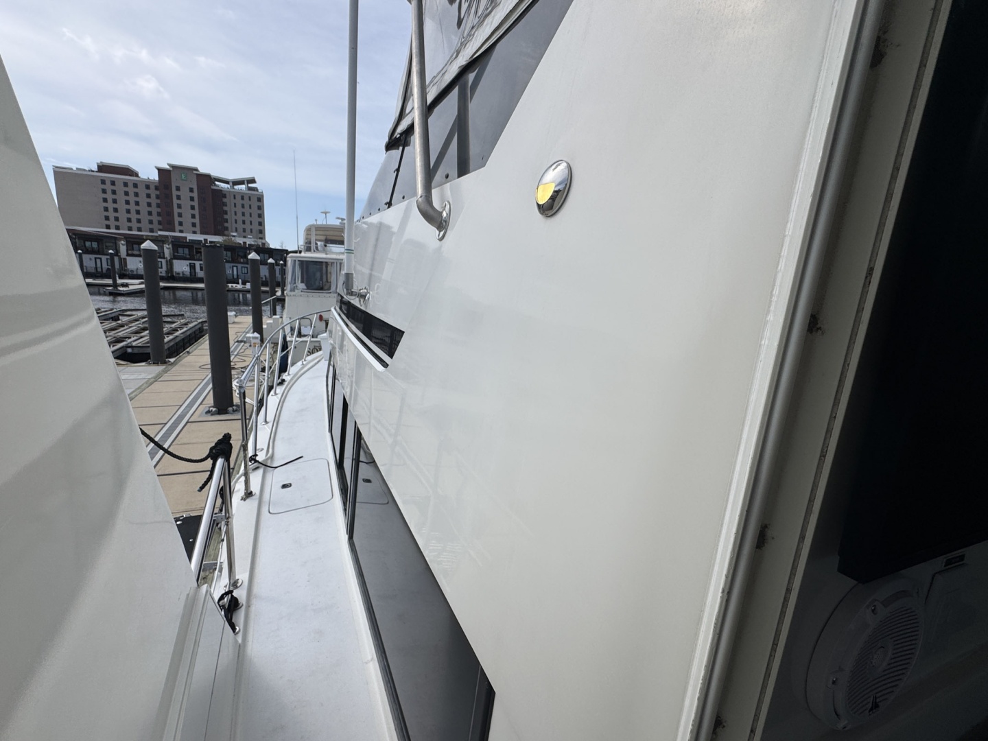 Wide Side Deck - Port Side