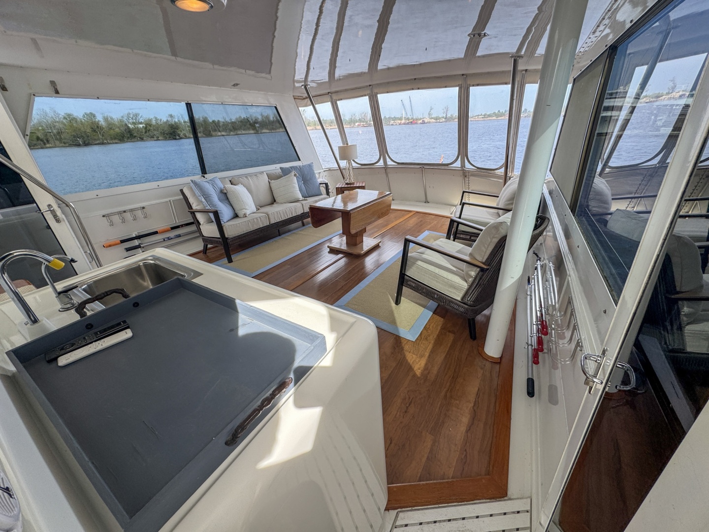 Aft Deck Enclosed