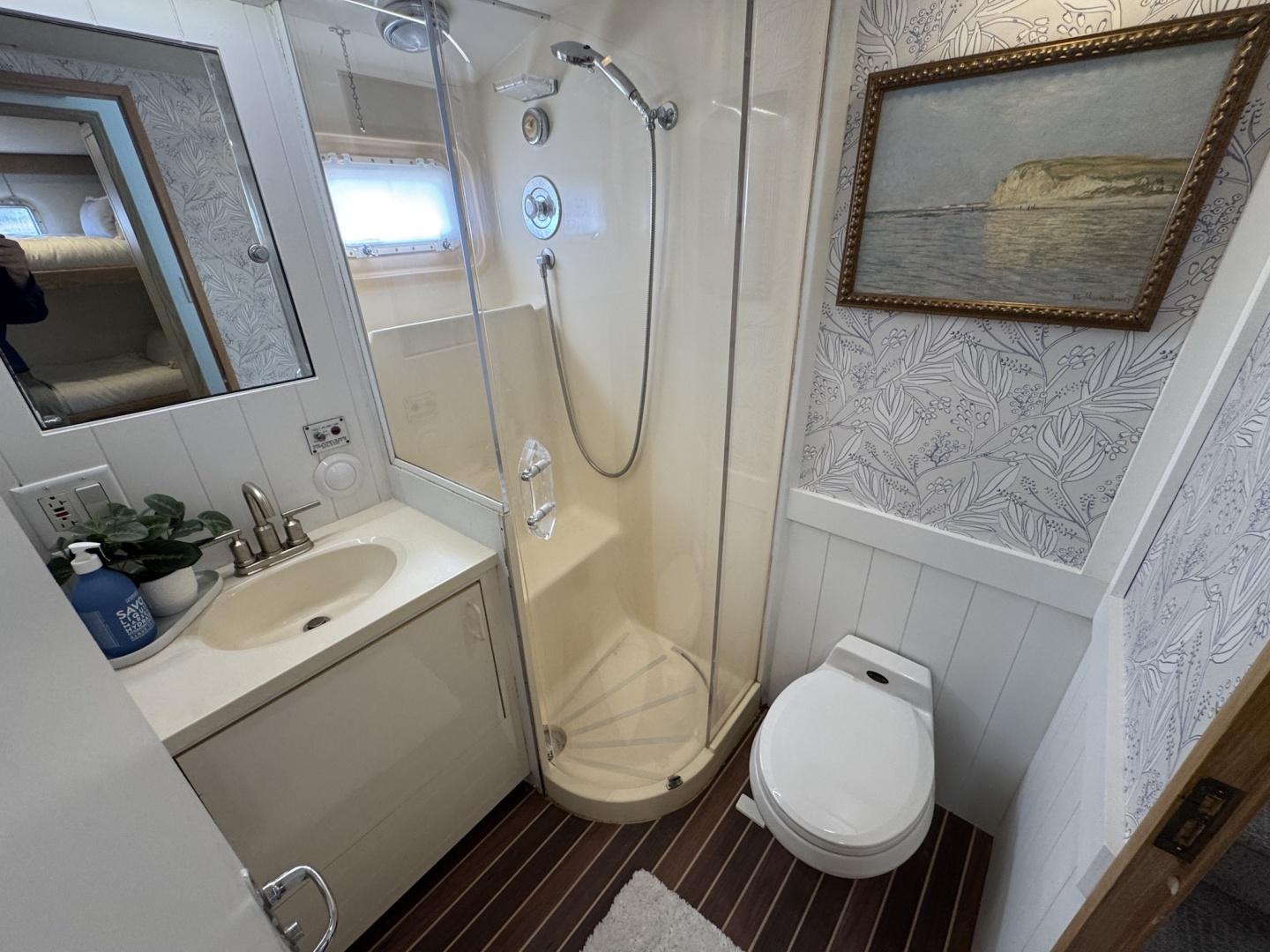 Aqua Terra 52ft Hatteras Yacht For Sale Aqua Terra 52ft Hatteras Yacht For Sale