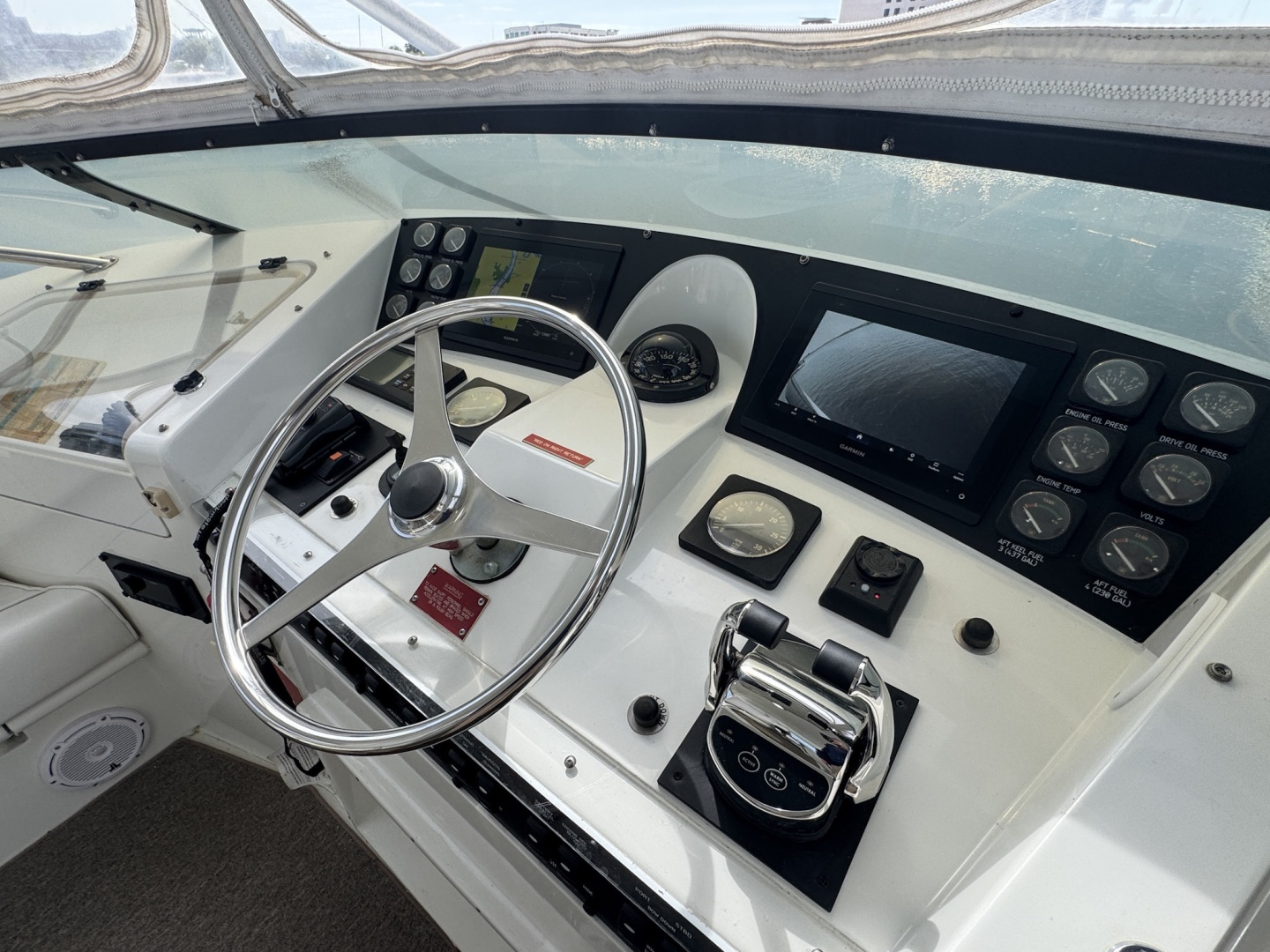 Aqua Terra 52ft Hatteras Yacht For Sale Aqua Terra 52ft Hatteras Yacht For Sale